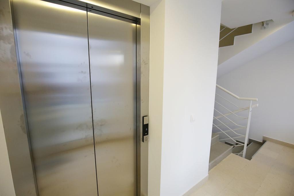Apartment Flowers, Free Garage Parking Ζαντάρ Δωμάτιο φωτογραφία