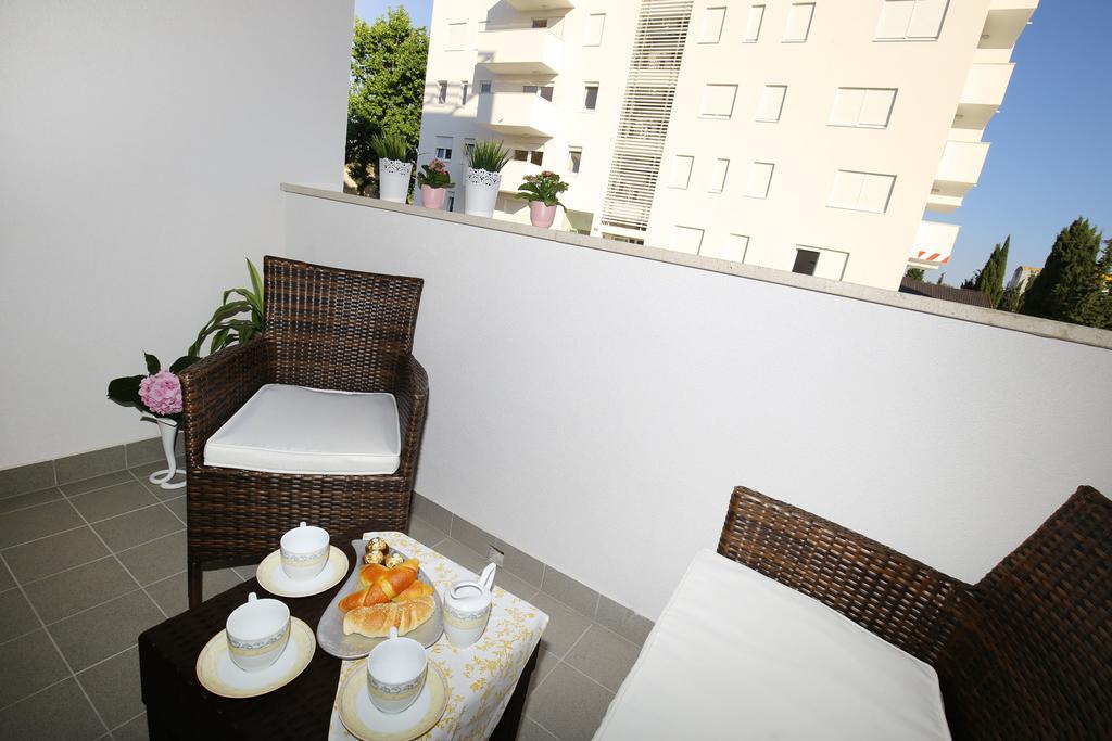 Apartment Flowers, Free Garage Parking Ζαντάρ Δωμάτιο φωτογραφία