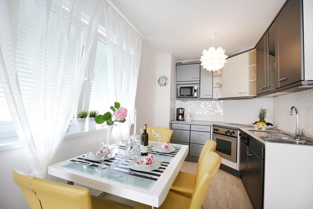 Apartment Flowers, Free Garage Parking Ζαντάρ Δωμάτιο φωτογραφία