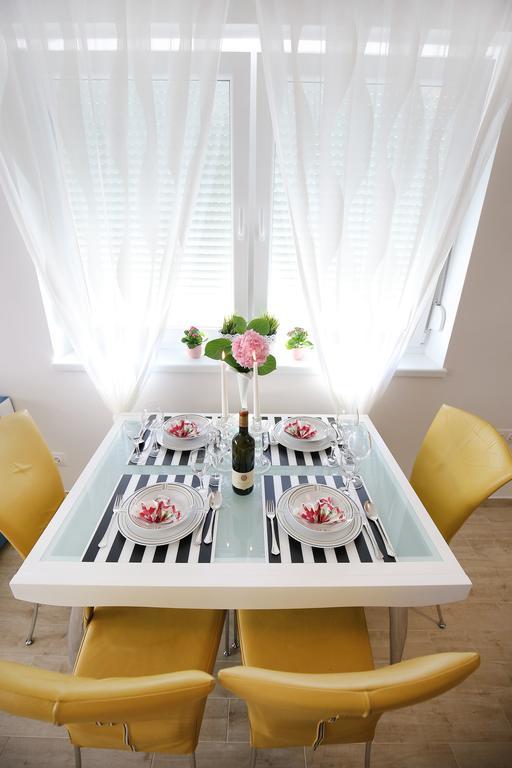 Apartment Flowers, Free Garage Parking Ζαντάρ Δωμάτιο φωτογραφία